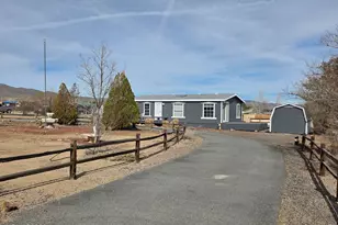 1160 W 8th St, Silver Springs, NV 89429 - Photo 4