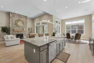 722 W Pleasant Oak Trl, Reno, NV 89511 - Photo 16