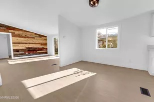 17575 Thrush Ln, Reno, NV 89508 - Photo 12