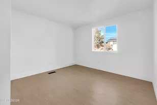 17575 Thrush Ln, Reno, NV 89508 - Photo 16