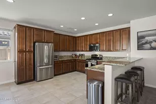 2201 Quailwood Dr, Reno, NV 89521 - Photo 10