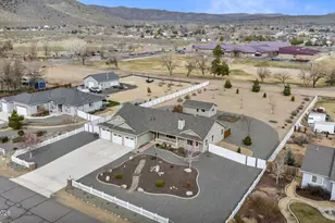 2785 Gordon Ave, Minden, NV 89423 - Photo 4