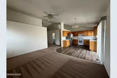 298 Emigrant Way, Fernley, NV 89408 - Photo 4