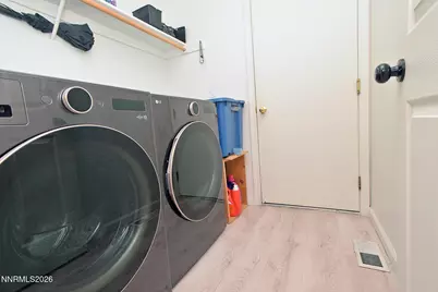 5435 Santa Rosa Avenue, Sparks, NV 89436 - Photo 18