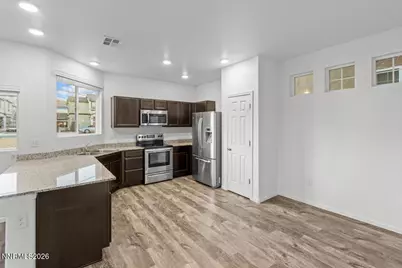 9630 Windjammer Way, Reno, NV 89506 - Photo 6