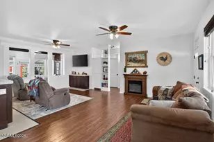 2300 Cartwright Rd, Reno, NV 89521 - Photo 8