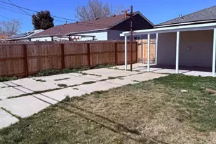 1265 Greenbrae Dr, Sparks, NV 89431 - Photo 14