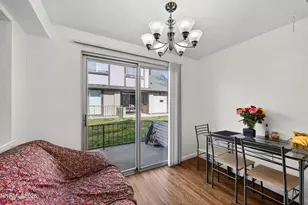 1544 Chester Square, Sparks, NV 89431 - Photo 6