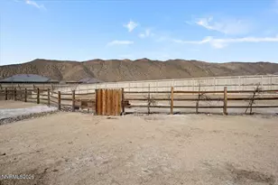 11565 Eagle Peak Dr, Sparks, NV 89441 - Photo 54