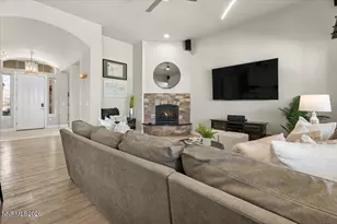 11565 Eagle Peak Dr, Sparks, NV 89441 - Photo 14