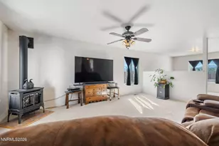 17295 Magnetite Dr, Reno, NV 89508 - Photo 6