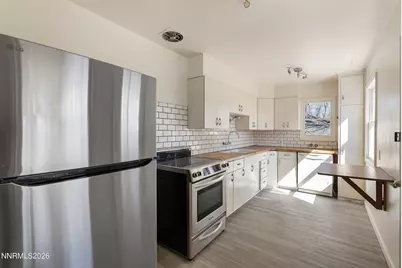 1060 Whitaker Drive, Reno, NV 89503 - Photo 18