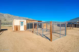 1215 Serpentine Rd, Reno, NV 89506 - Photo 40