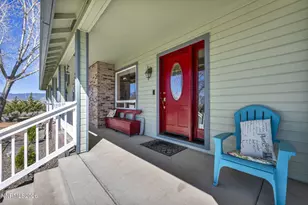 1374 Porter Dr, Minden, NV 89423 - Photo 4