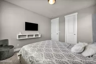 944 Los Alamitos St, Minden, NV 89423 - Photo 24