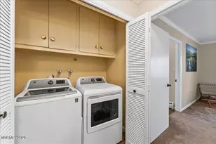 3501 E Hidden Valley Dr, Reno, NV 89502 - Photo 26