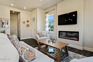 182 Silver Peak Loop, Carson City, NV 89701 - Photo 4