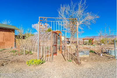 329 River Road, Dayton, NV 89403 - Photo 8