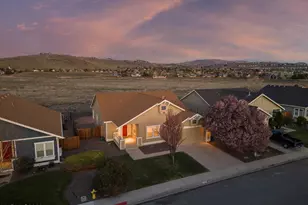 5570 Knoll View Way, Sparks, NV 89436 - Photo 2