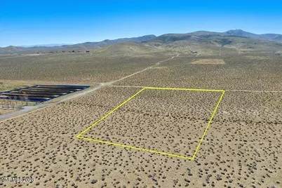 4090 Dayton Avenue, Silver Springs, NV 89429 - Photo 6