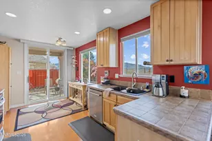 2533 Whitney Oaks Ln, Reno, NV 89523 - Photo 6