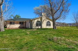 5605 Meacham St, Washoe Valley, NV 89704 - Photo 8