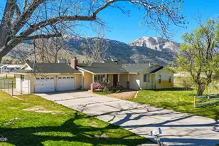 5605 Meacham St, Washoe Valley, NV 89704 - Photo 1