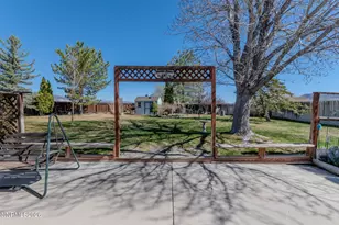 116 Woodlake Ct, Dayton, NV 89403 - Photo 32
