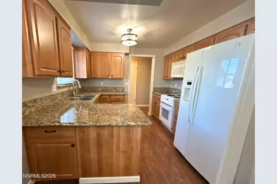 415 Sycamore Street, Fernley, NV 89408 - Photo 4