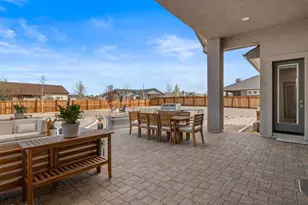 921 Rainshadow Wy, Gardnerville, NV 89460 - Photo 26