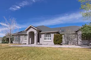 1935 Alta Vista Way, Fernley, NV 89408 - Photo 2