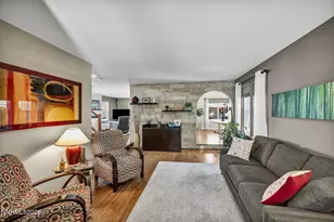 3302 Deer Ridge Ct, Reno, NV 89509 - Photo 4