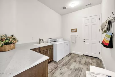 11638 Vista Park Drive, Spanish Springs, NV 89441 - Photo 78