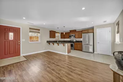58 Caliente Street, Reno, NV 89509 - Photo 8