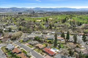 730 Maplewood Dr, Reno, NV 89509 - Photo 58