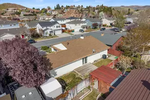 719 Palmwood Dr, Sparks, NV 89434 - Photo 44