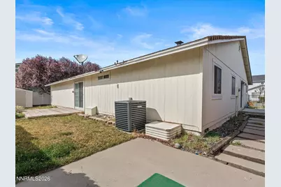719 Palmwood Drive, Sparks, NV 89434 - Photo 38