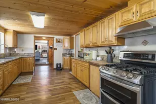 5660 Igloo Dr, Sun Valley, NV 89433 - Photo 10