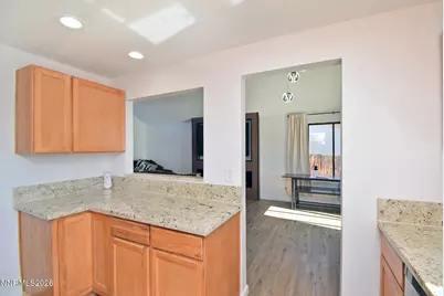 6770 Evening Star Drive, Sparks, NV 89436 - Photo 8
