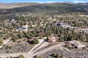 21845 Adobe Rd, Reno, NV 89521 - Photo 16
