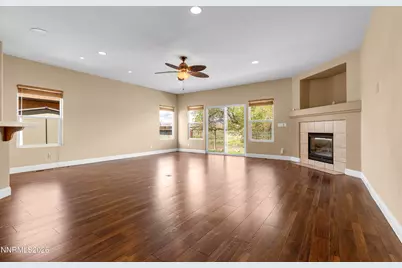 5582 Knoll View Way, Sparks, NV 89436 - Photo 10