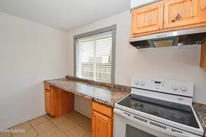 10005 Sagewood Drive, Reno, NV 89506 - Photo 8