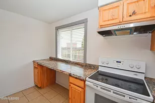 10005 Sagewood Dr, Reno, NV 89506 - Photo 8