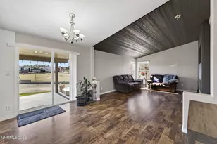 6980 Pontiac Dr, Reno, NV 89506 - Photo 8