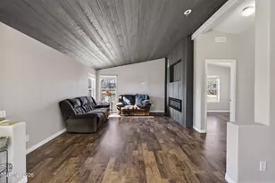 6980 Pontiac Dr, Reno, NV 89506 - Photo 10