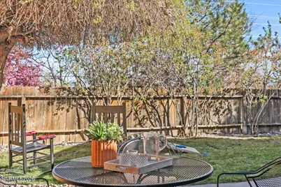 1646 Commonwealth Circle, Reno, NV 89503 - Photo 4