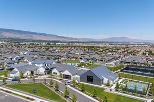 2316 Hammer Fls Dr, Reno, NV 89521 - Photo 58