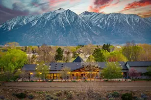 951 Riverview Dr, Gardnerville, NV 89460 - Photo 2