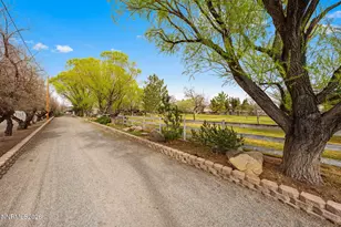 951 Riverview Dr, Gardnerville, NV 89460 - Photo 54