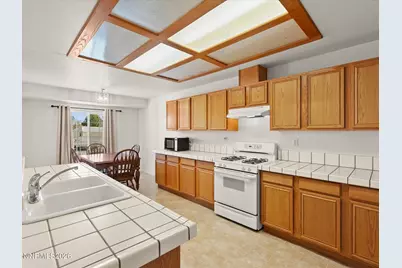 1469 Rosy Finch Drive, Sparks, NV 89441 - Photo 10